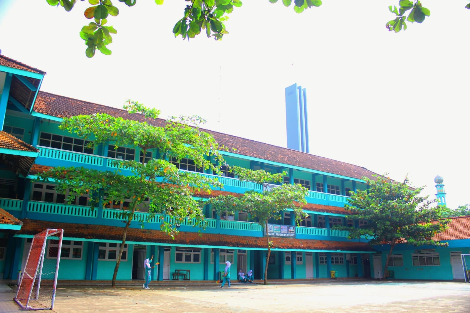 Gedung SMA DR. Mustain Romly